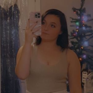 Meet your Posher, Kaylie